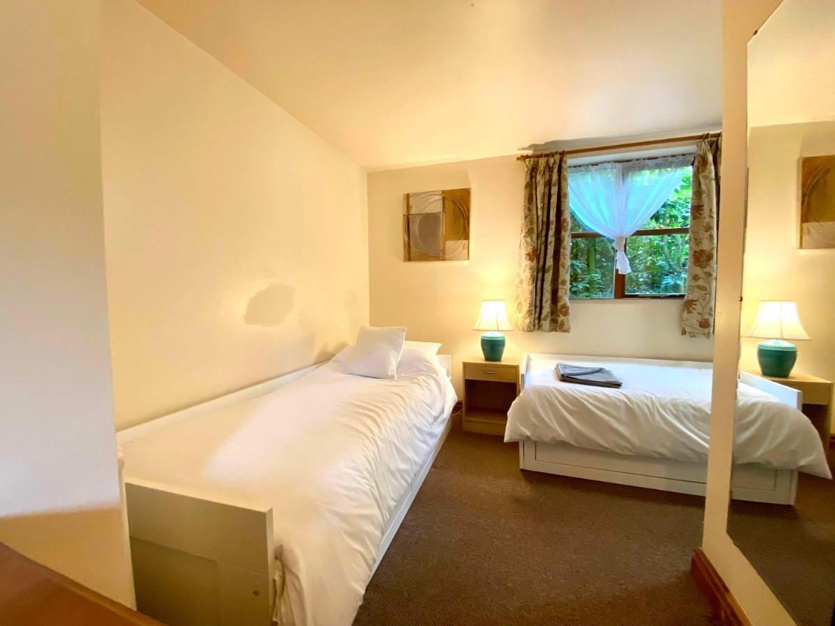 Country Barn On The Hill Villa Whitwell-on-the-Hill ภายนอก รูปภาพ